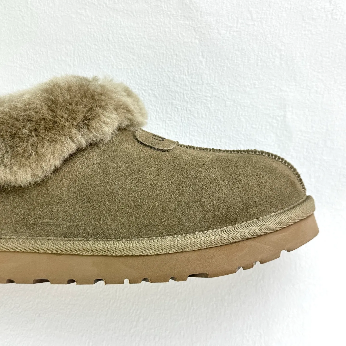 Self-pickup 💰400 UGG Tatzite glutinous pumps, easy to put on and take off, model 4810, casual slip-on fur shoes, short boots, color: maroon, reindeer, antelope brown, black, gray 𝚜𝚒𝚣𝚎: 𝟯𝟱-𝟰𝟬